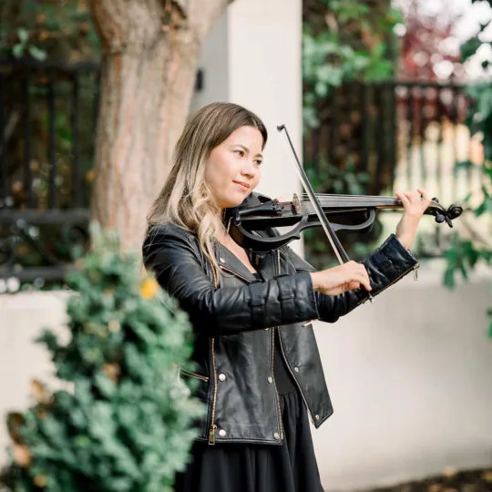 Maya Victoria outdoor performance